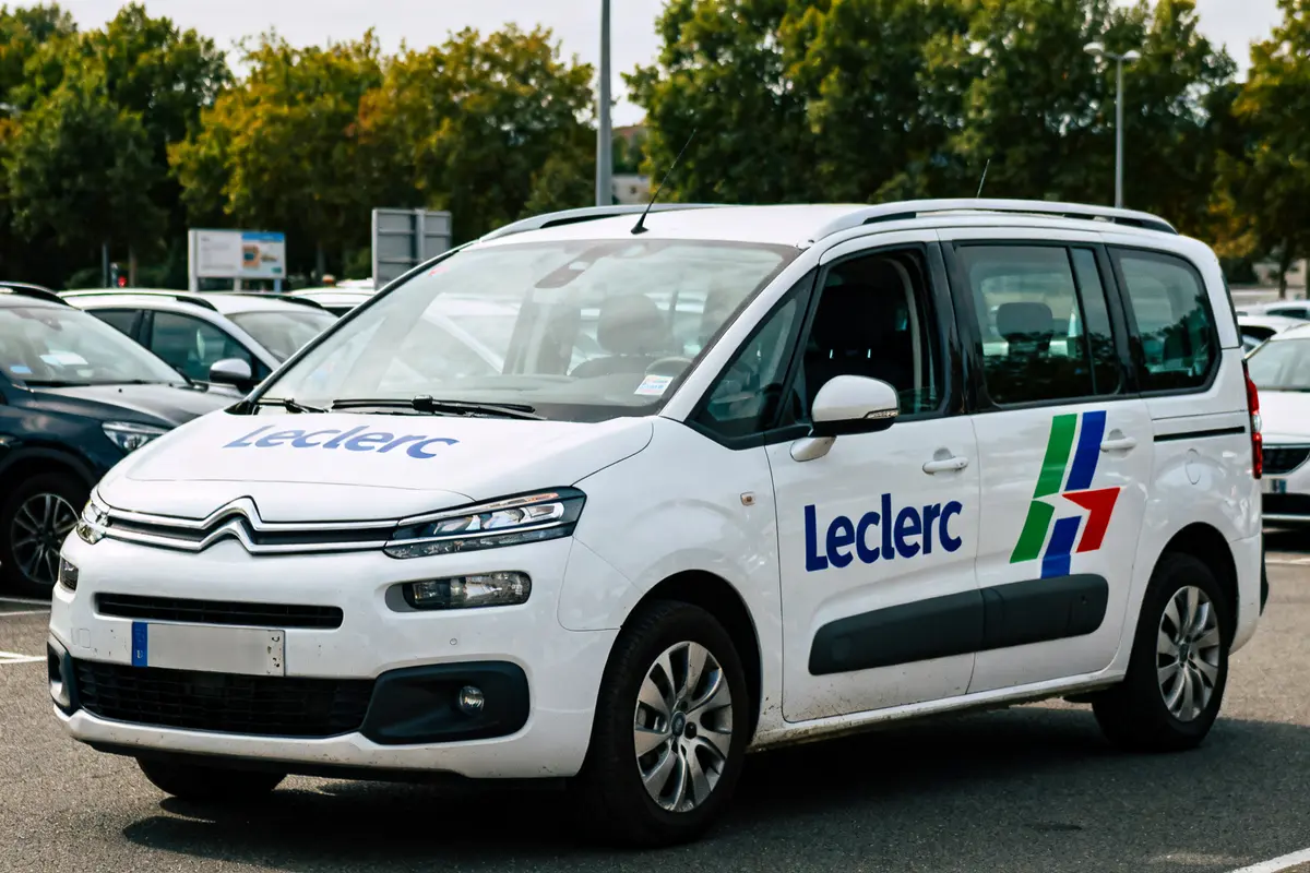 Leclerc location véhicule 7 places : Nos tarifs et options