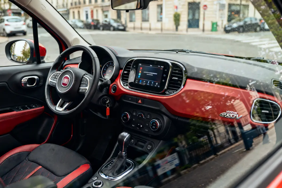 Nouvelle Fiat 500X : SUV urbain sportif, hybrid et stylé