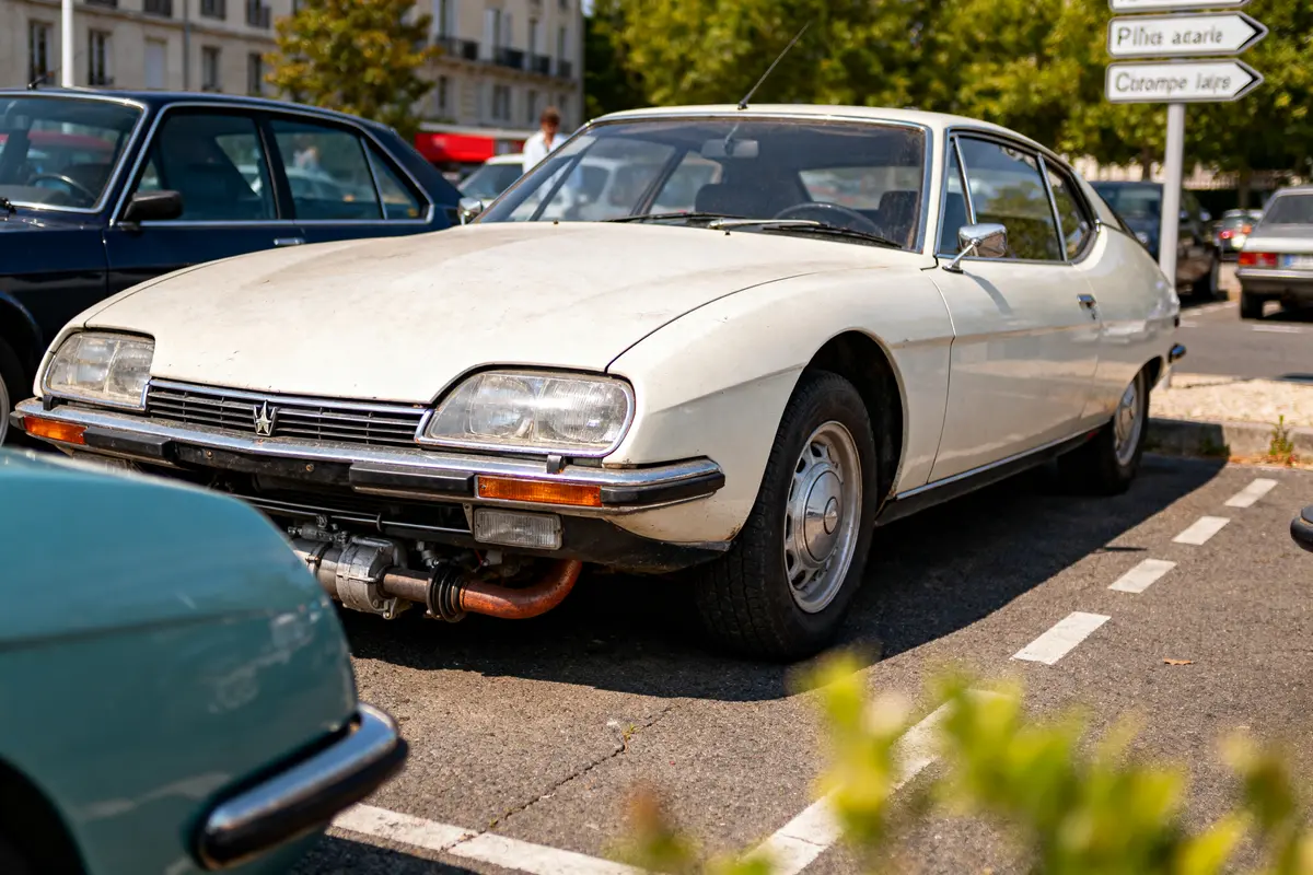 Citroen SM Automatic : La voiture d’occasion idéale ?