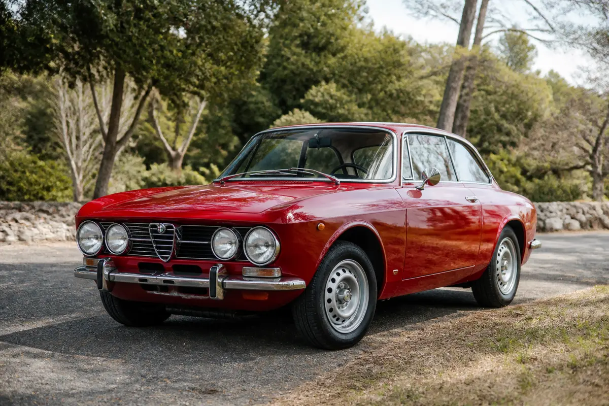 Vieille Alfa Romeo : guide des modèles classiques à vendre